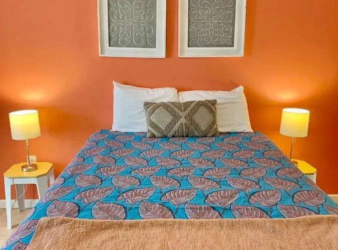 Budget Friendly In The Heart Of Gulf Shores! Holiday home