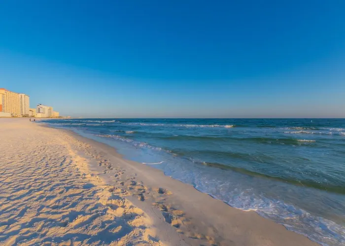 Budget Friendly In The Heart Of Gulf Shores!