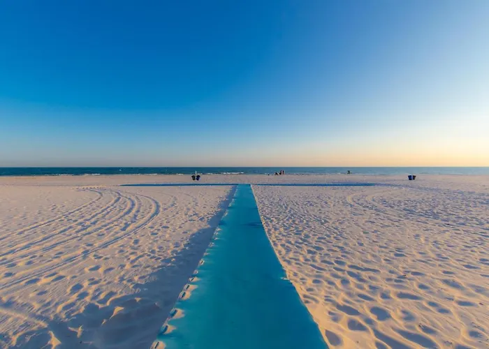 Budget Friendly In The Heart Of Gulf Shores! Gulf Shores