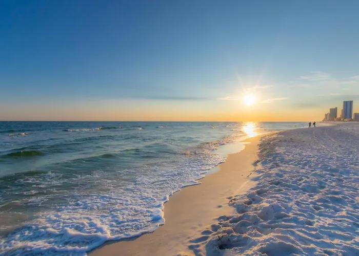 Budget Friendly In The Heart Of Gulf Shores! Holiday home *