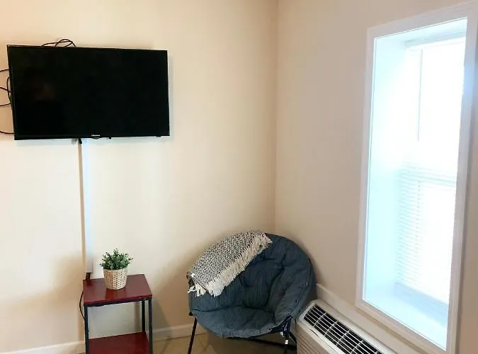 Holiday home Budget Friendly In The Heart Of Gulf Shores! *