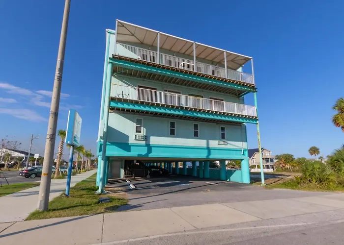 Budget Friendly In The Heart Of Gulf Shores! *