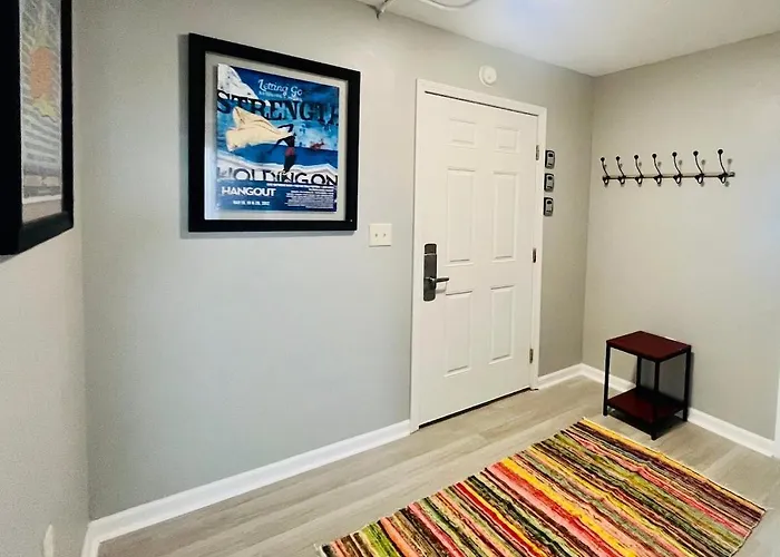Budget Friendly In The Heart Of Gulf Shores! Holiday home *